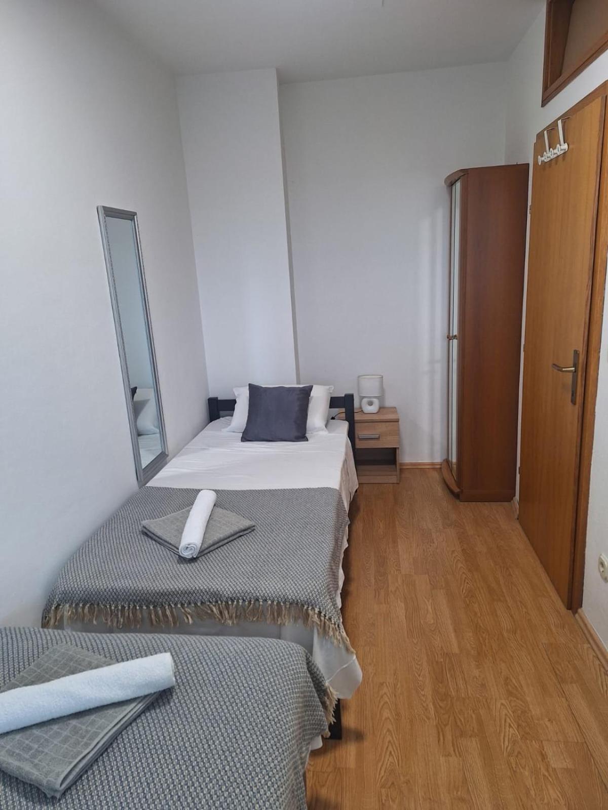 Apartment Tre Strade Baška Voda Exterior foto
